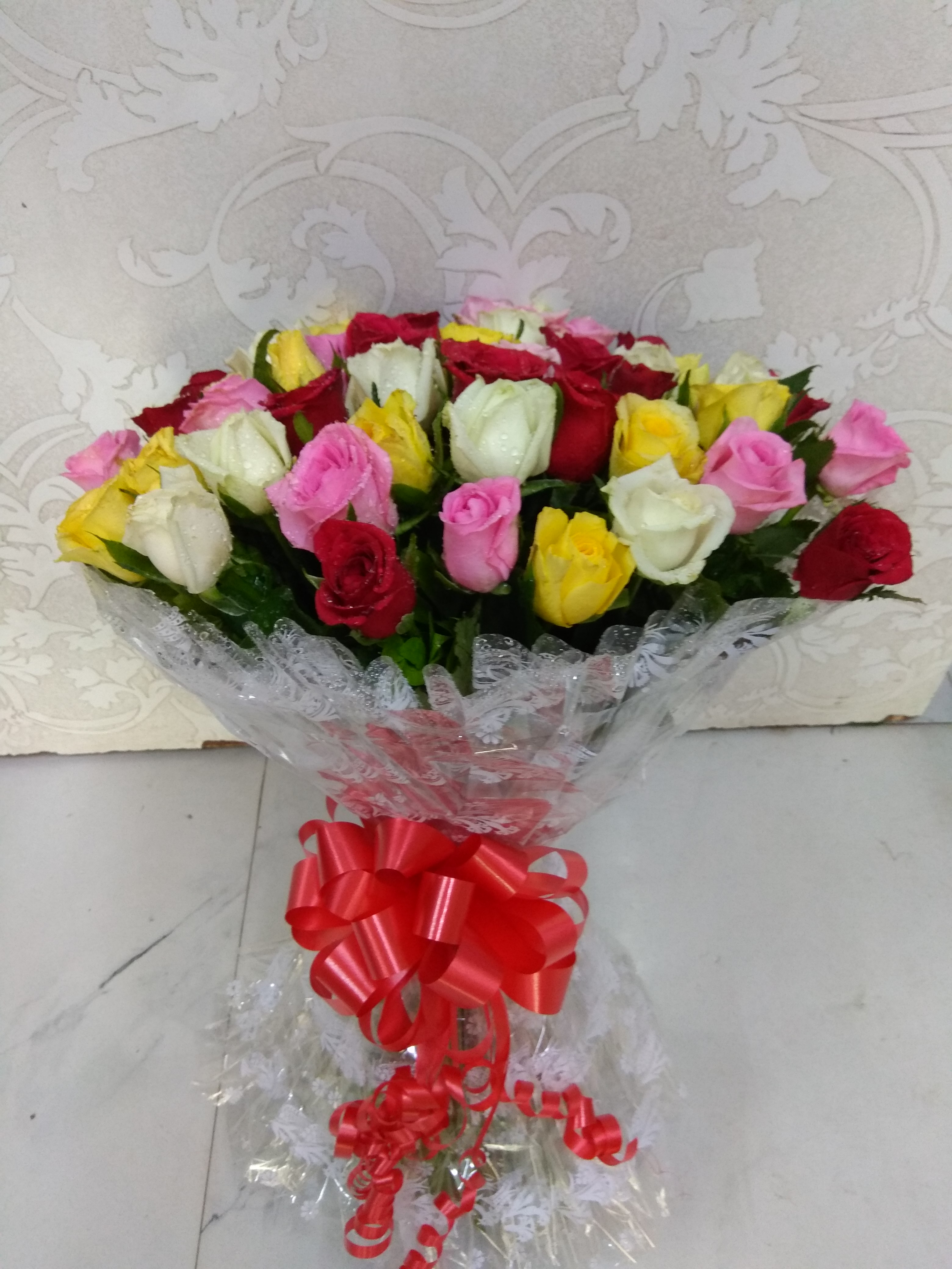 30 Mix Roses Bunch
